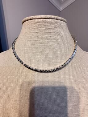 Vintage Silver Tone Flat Chain Necklace 14” Choker